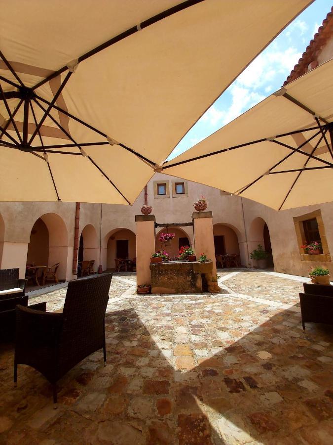 San Mauro Castelverde Al Convento酒店 外观 照片