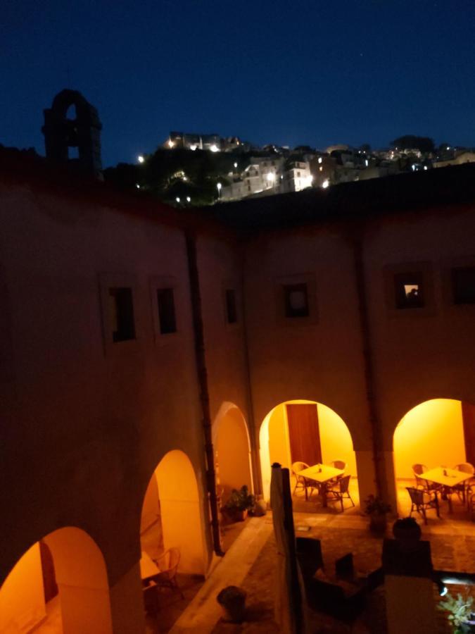San Mauro Castelverde Al Convento酒店 外观 照片